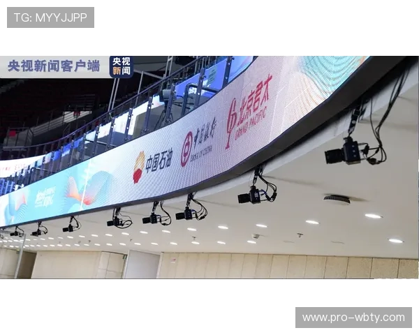 多米体育直播带你实时掌握最新赛事动态与精彩瞬间，享受极致观赛体验